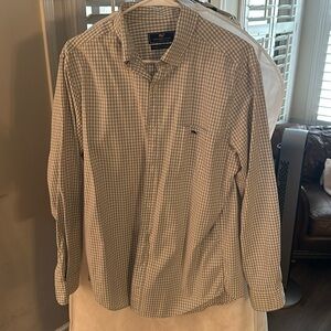 Men’s Vineyard Vines Button Down
